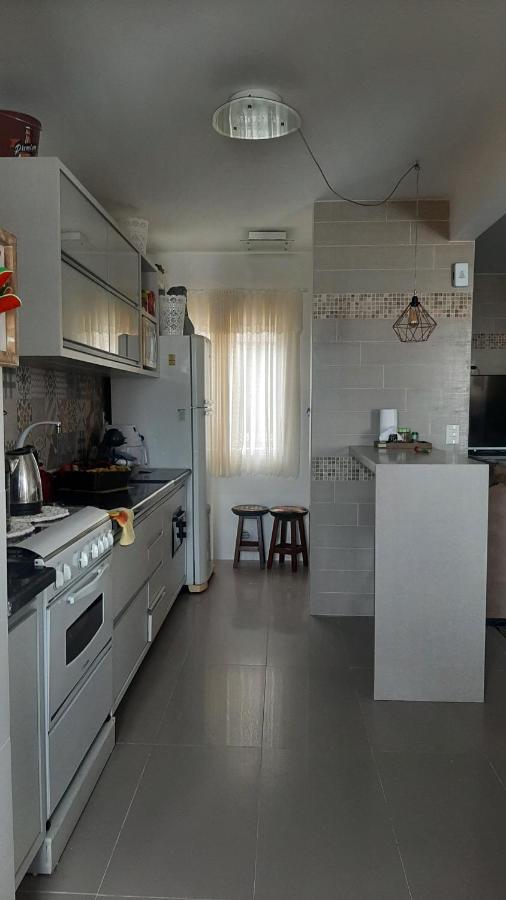 Ampla Cobertura Na Praia Do Mar Grosso Laguna Εξωτερικό φωτογραφία